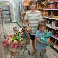 продукты-магнит-тележка-дети